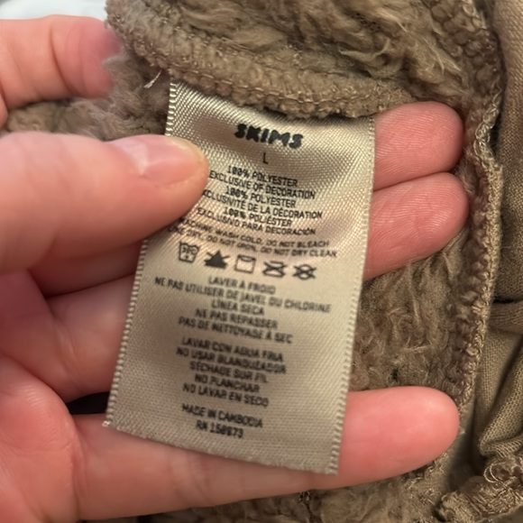 Skims Taupe Teddy Jogger Lounge Pants Large Good Condition - Picture 4 of 7